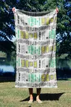 Monivärinen Rantapyyhe 70x130 cm - Pehmeä ja Imukykyinen Polyesteri/Polyamidi Mikrokuitukangas - Kylpyhuoneeseen - Pyyhkeet ja kylpytakit - 8684282665670 - 2