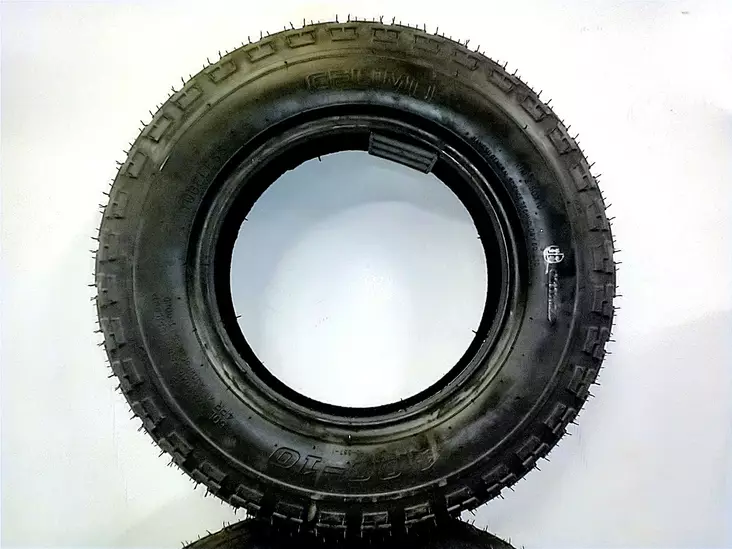 Autokruiser: Rengas - Autokruiser - 6438431017290 - 1