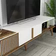 Moderni TV-taso ja seinähylly, 180 cm, pähkinä/valkoinen, 100% melamiinipinnoitettu, 18 mm, muovijalat, 3 pakettia - TV-tasot - 8683742130581 - 6