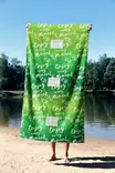 Monivärinen Rantapyyhe 70x130 cm - Pehmeä ja Imukykyinen Polyesteri/Polyamidi Mikrokuitukangas - Kylpyhuoneen Ylellisyys - Pyyhkeet ja kylpytakit - 8684282665601 - 4