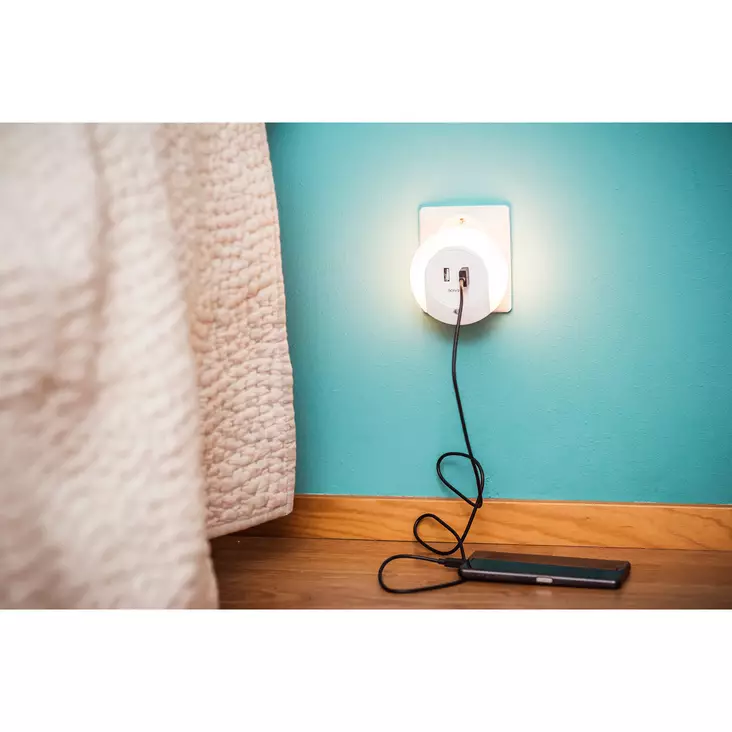 Y=C3=B6valo 7 Led Airam Dover 2 x USB=20 - Yövalot - 6435200216281 - 1