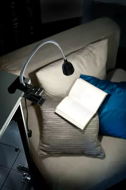 Airam Stella klipsivalaisin musta - Lamput ja loisteputket - 6435200180032 - 1