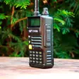 Kannettava VHF/UHF-radioasema CRT FP00, kaksikaistainen 144-146 ja 430-440 MHz, musta, VOX, 128 kanavaa, skannaus, ohjelmoitava, taskulamppu, FM-radio 76-108 MHz, TOT, toistin - PNI tuotteet - 3140650025002 - 6