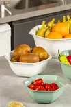 Keittiövälineet: Vihreä Kulhosetti (4 osaa) - 100% Muovia, Astianpesukoneen Kestävä, Ei Mikroaaltouuniin, Koot 450-2500 ml - Tarjoiluastiat - 8684283210572 - 4