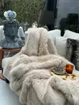 Sohvan Suojus Beige 150x100 cm - 100% Polyesteri, Konepestävä, Liukumaton Alapuoli - Tyylikäs ja Kestävä Suoja - Päiväpeitteet ja torkkupeitot - 8684283850242 - 3