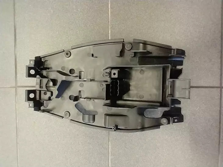 SuperMoto Istuimen alapuolinen muoviosa - SuperMoto - 6438431025752 - 1