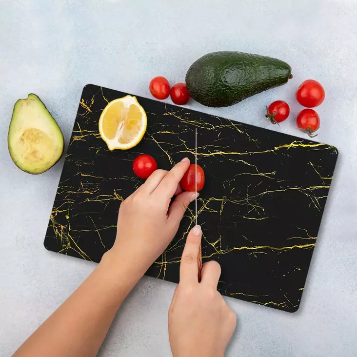 Monivärinen 100% Karkaistu Lasi Leikkuulauta 20x30 cm - Antibakteerinen, Helppo Puhdistaa, Liukumaton Silikoni - Keittiötyövälineet - 8684283724512 - 1