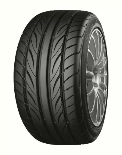 Yokohama S-drive 225/35R17 Kesärengas henkilöautoon - Kesärenkaat - TO-142092 - 1