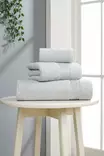 Pyyhesetti (3 osaa), vaaleanharmaa, 30 x 50 cm, 50 x 85 cm, 70 x 140 cm, pehmeä, imukykyinen, kestävä - Pyyhkeet ja kylpytakit - 8684283617623 - 1