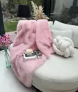 Ylellinen Pinkki Sohvashaalari - 100% Polyesteri, Koko 200x75 cm, Konepestävä, Liukumaton Alapuoli, Helppohoitoinen - Päiväpeitteet ja torkkupeitot - 8684283712793 - 1