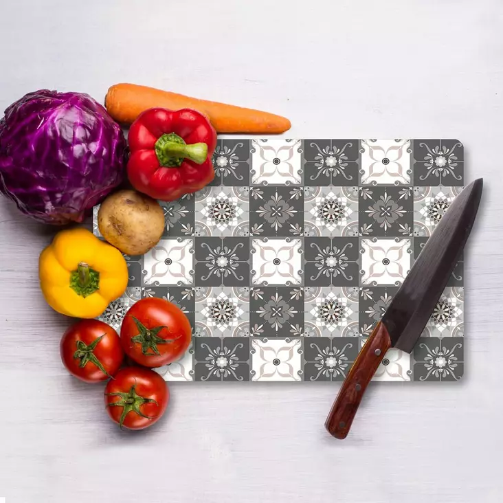 Monivärinen 100% Karkaistu Lasi Leikkuulauta 20x30 cm - Antibakteerinen, Helppo Puhdistaa, Liukumaton - Keittiötyövälineet - 8684283725083 - 1