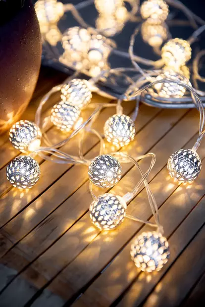 Metallipallosarja Elsa 20 led hopea - Valosarjat - 6435200298034 - 1