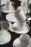Kahvikuppisetti 12 osaa - 100% posliini, valkoinen hopea, 100 ml kupit, 12 cm lautaset, ei konepesua, ei mikroaaltouunia - Kahvi- ja teeastiat - 8684283773404 - 1