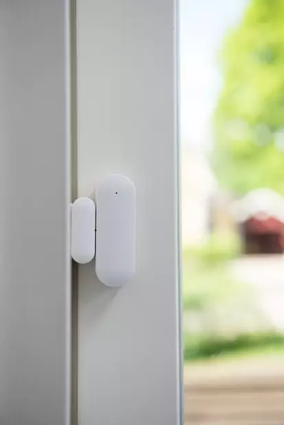 Ovi-ikkuna-sensori Airam SmartHome - Hälyttimet ja anturit - 6435200282095 - 2