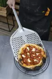 Pizzalapio Premium 33cm Mustang - Grillaustarvikkeet - 6410416121185 - 3