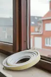 Kaksipuoleinen tiivistysteippi Premion - Ikkuna- ja ovitiivisteet - 5400338087585 - 2