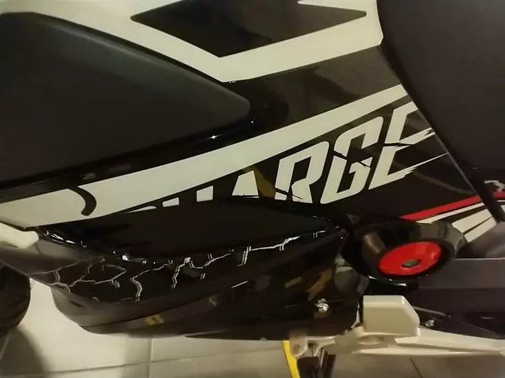 SuperMoto Sivukate keski oikea - SuperMoto - 6438431025455 - 1