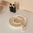 Kylpyhuoneen Tarjotin - 100% Travertiini Marmori, Beige, 22 cm Halkaisija, 3 cm Korkeus - Tyylikäs ja Toimiva - Kylpyhuonetarvikkeet - 8684283055456 - 2