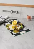 Monivärinen Antibakteerinen 100% Karkaistu Lasi Leikkuulauta 20x30 cm - Helppo Puhdistaa, Liukumaton, Ei Astianpesukoneeseen - Keittiötyövälineet - 8684283731626 - 2