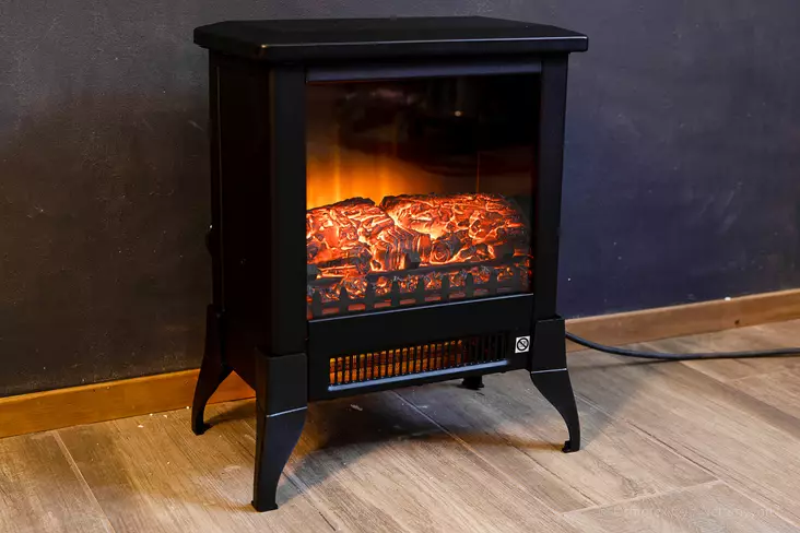 Sisustustakka tuottaa jatkuvaa, miellytt=C3=A4v=C3=A4=C3=A4 l=C3=A4mp=C3=
=B6=C3=A4 ja luo tunnelmaa ilman savua ja puul=C3=A4mmityksen rasitust=
a.=20 - Sähkötakat - 6438168108216 - 1