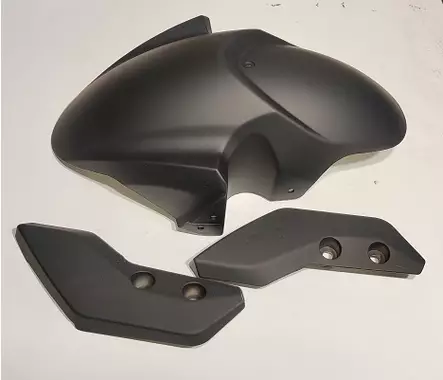 Kruiser Heritage: Etulokasuoja + sivulevyt, musta - Kruiser Heritage - 6438431015777 - 1