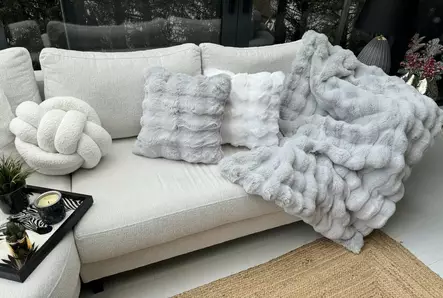 Harmaa Sohvashaalari 150x100 cm - 100% Polyesteri, Konepestävä 20 °C, Kestävä ja Tyylikäs Sisustuselementti - Päiväpeitteet ja torkkupeitot - 8684283664627 - 1