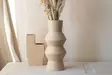 Keramiikkamaljakko, Kermanvärinen, 100% Keraaminen, 11x29x11 cm, Ajaton Sisustuselementti, Tyylikäs ja Kestävä - Kukka-amppelit ja maljakot - 8684282979937 - 1