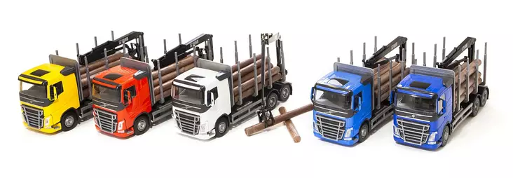 Volvo FH tukkiauto 33 cm Emek p=C3=A4=C3=A4kuva=20 - Pikkuautot - 6411560479207 - 1