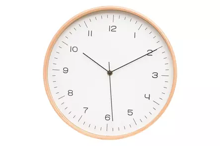 4Living Seinäkello vaneri 31 cm - Seinäkellot - 6410413075238 - 1