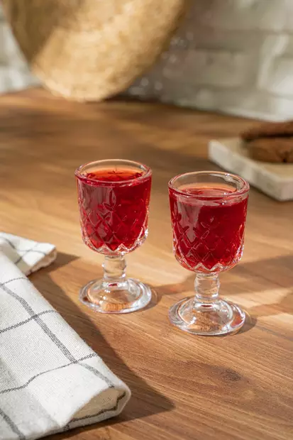 Keittiötarvikkeet: 6-osainen Lasisetti - 100% Lasi, 50 ml, Konepesun Kestävä, Ei Mikroaaltouuniin, Tyylikäs ja Ajaton - Tarjoiluastiat - 8684283428038 - 2