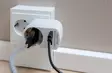 Roosa nauha pistoke Schuko 230V  USB-A - Pistorasiat ja kytkimet - 6435200300188 - 2