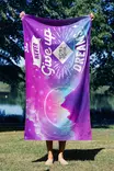 Monivärinen Rantapyyhe 70x130 cm - Pehmeä ja Imukykyinen Polyesteri/Polyamidi Mikrokuitukangas - Kylpyhuoneeseen - Pyyhkeet ja kylpytakit - 8684282665779 - 2