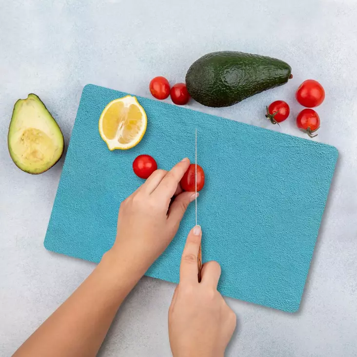 Monivärinen 100% Temperoitu Lasi Leikkuulauta 20x30 cm - Antibakteerinen, Helppo Puhdistaa, Liukumaton Silikonijalat - Keittiötyövälineet - 8684283728299 - 1