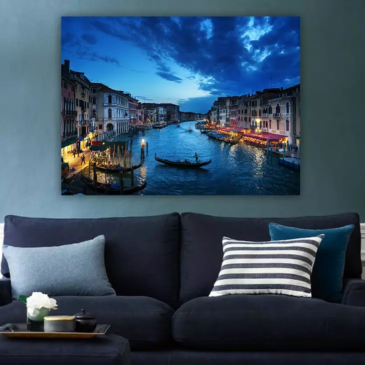 Monivärinen Koristeellinen Canvas-taulu 70x100 cm - 100% Kangas ja 3 cm Paksuinen Puukehys - Seinäsisustus - Taulut ja kehykset - 8682870218819 - 1