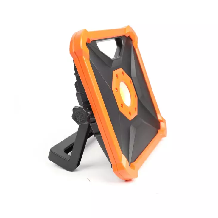 Robota DC-L18V akkukäyttöinen COB Led työvalo - Akkuvalaisimet - 6438212108599 - 1
