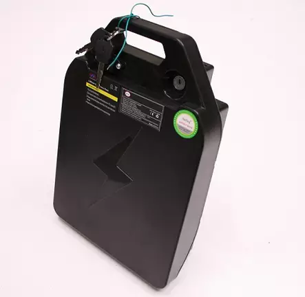 Kruiser Long Range: Istuimen alapuolinen akku 1.2 kWh tehdaskunnostettu - Kruiser Long Range - KMOSA0828TK - 1